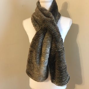 🤎 The Limited Beautiful Faux Fur Scarf 🤎